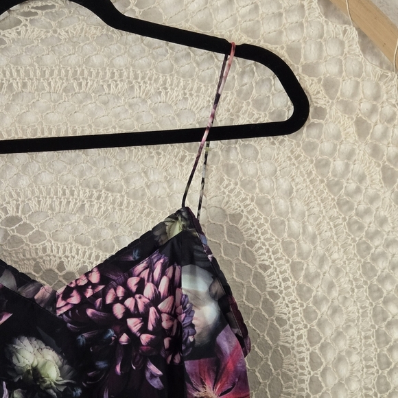 Ted Baker Cynaria Satin Floral Spaghetti Strap Cami Scallop Edge Top Size Small - Picture 6 of 11